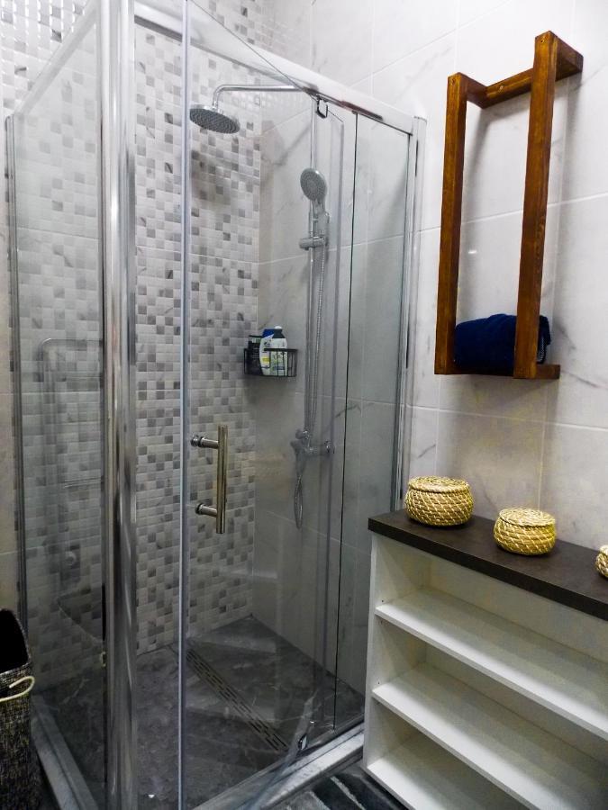 Apartman Bamboo Нин Екстериор снимка
